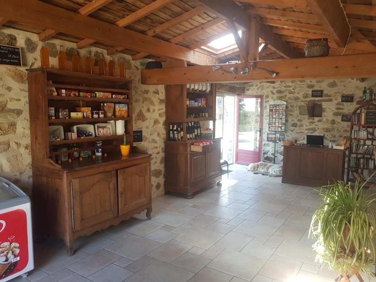 Camping De La Chagnee Saint-Aubin-le-Cloud Экстерьер фото